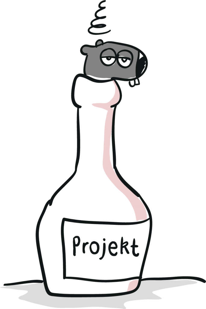 Eine bauchige Flasche mit schmalem Hals trägt die Etikett-Aufschrift: Projekt. Im Flaschenhals klemmt eng eingepresst der Biber, sein Kopf sitzt wie ein Stöpsel auf der Flasche.